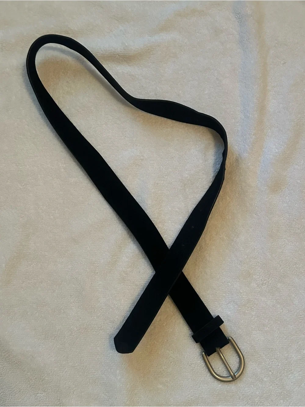 N/A black felt